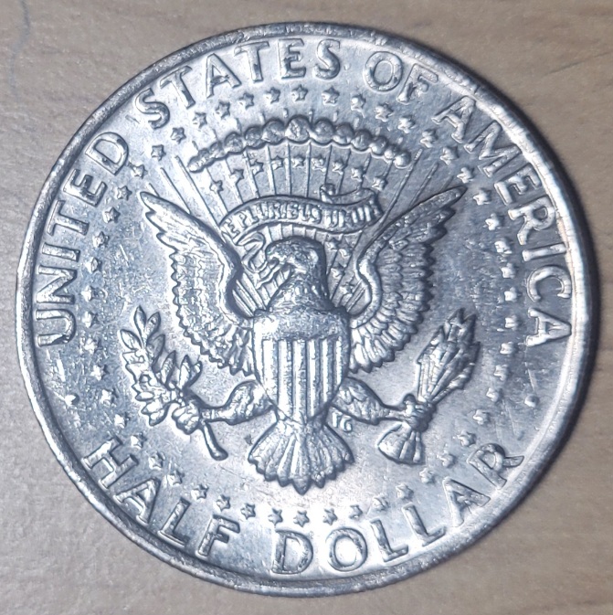 1972-D-Kennedy-Half-Dollar-With-A-Ring-Around-Edge